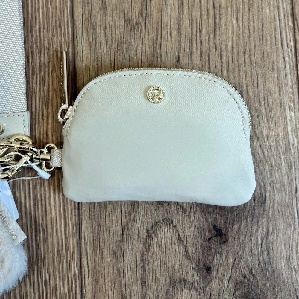 NWT Lululemon Dual Pouch Wristlet *Plush Fleece In Natural Ivory/Gold
